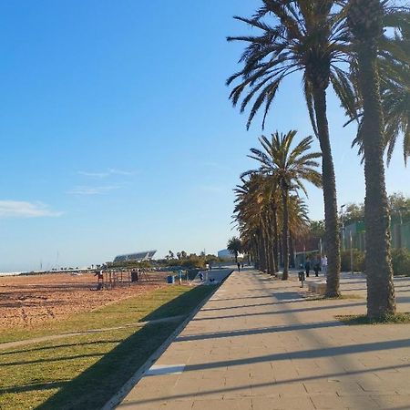 Апартаменты Duplex / Beach 3Min/ Bcn Center 10Min/Tren 2Min Сан-Адриан-де-Бесос Экстерьер фото