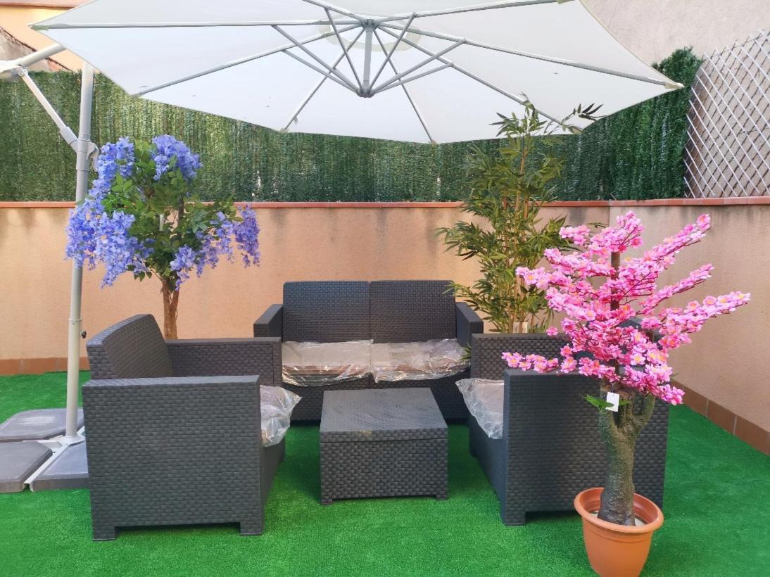 Апартаменты Duplex / Beach 3Min/ Bcn Center 10Min/Tren 2Min Сан-Адриан-де-Бесос Экстерьер фото